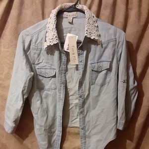 Fun & Flirt Girls Size M Lace Collar Top - NWT
